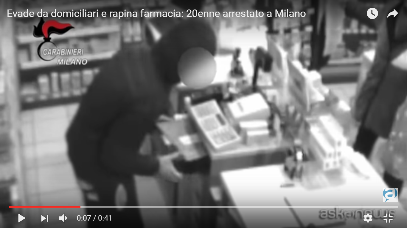 YouTube/askanews-Evade da domiciliari e rapina farmacia: 20enne arrestato a Milano