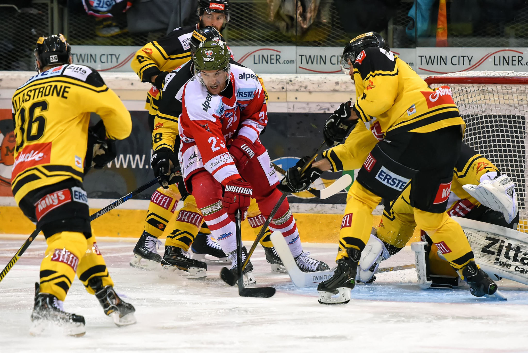 Andreas Urban - Sportreport.biz-UPC Vienna Capitals vs HCB Südtirol Alperia