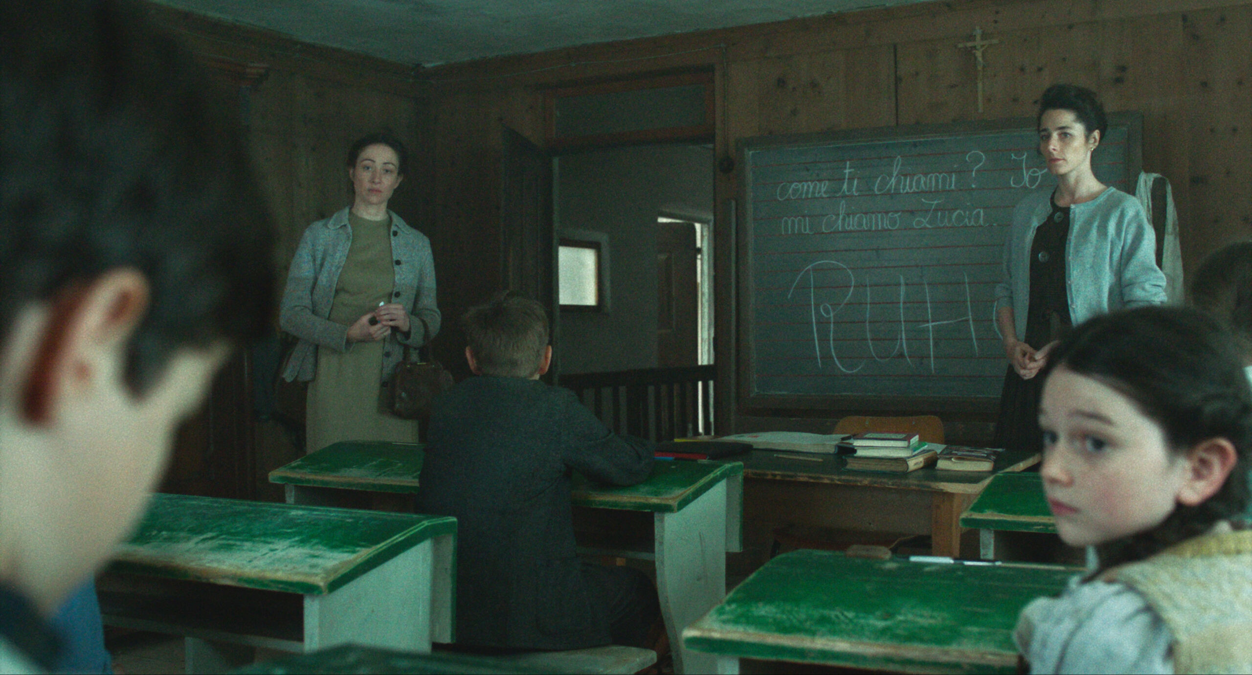 An Schulen in Südtirol tritt ein Verbot der deutschen Sprache in Kraft 